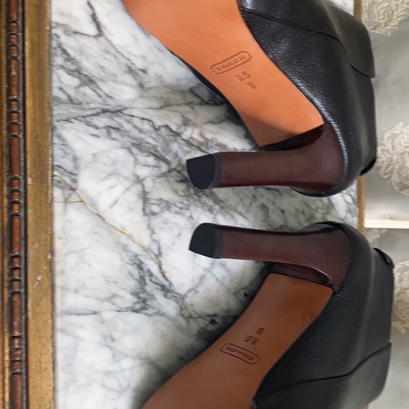 Coach Black Leather Ankle Boots. Like New/Never Worn/Excellent Condition. 8.5 - Picture 11 of 16